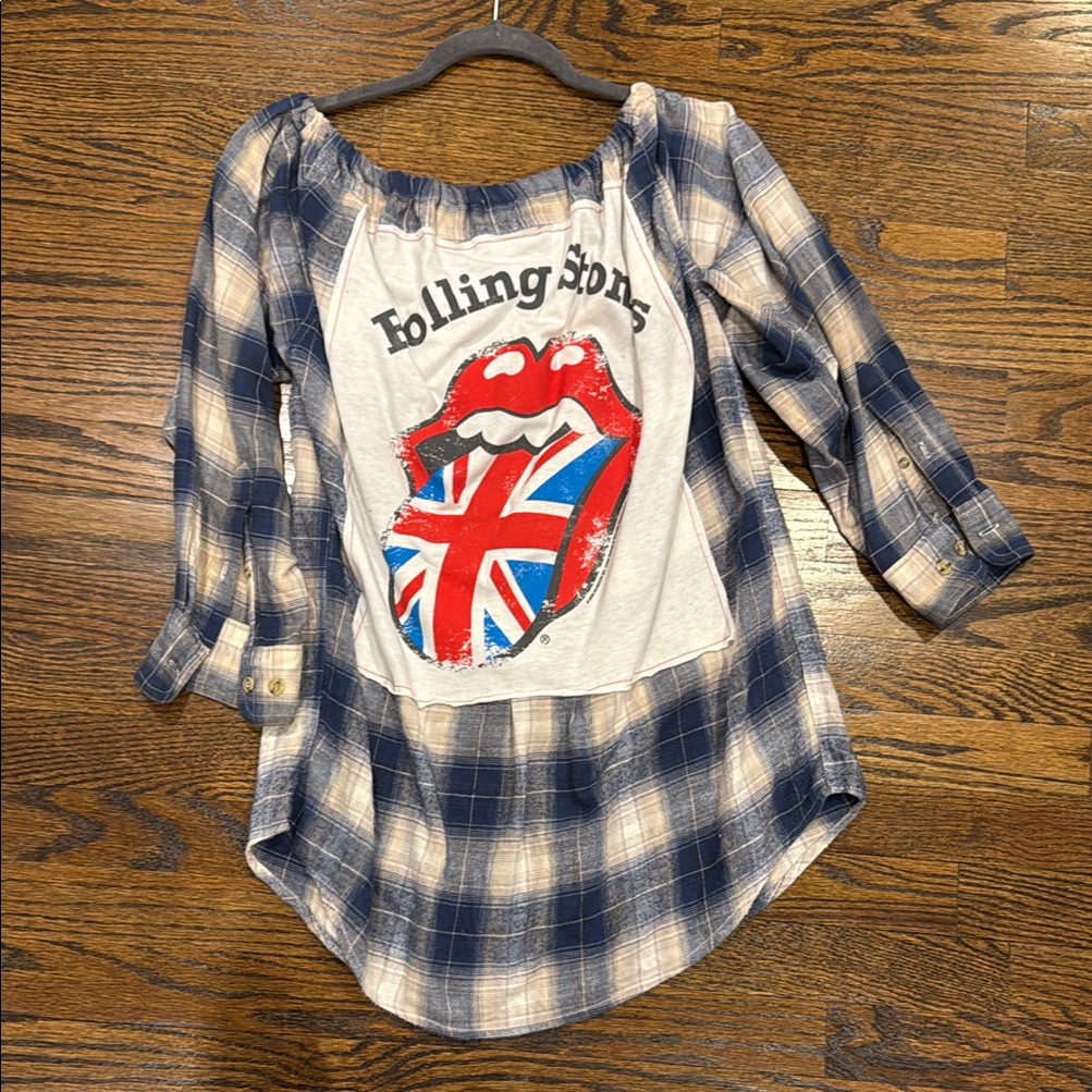 Plaid Off-Shoulder Blouse